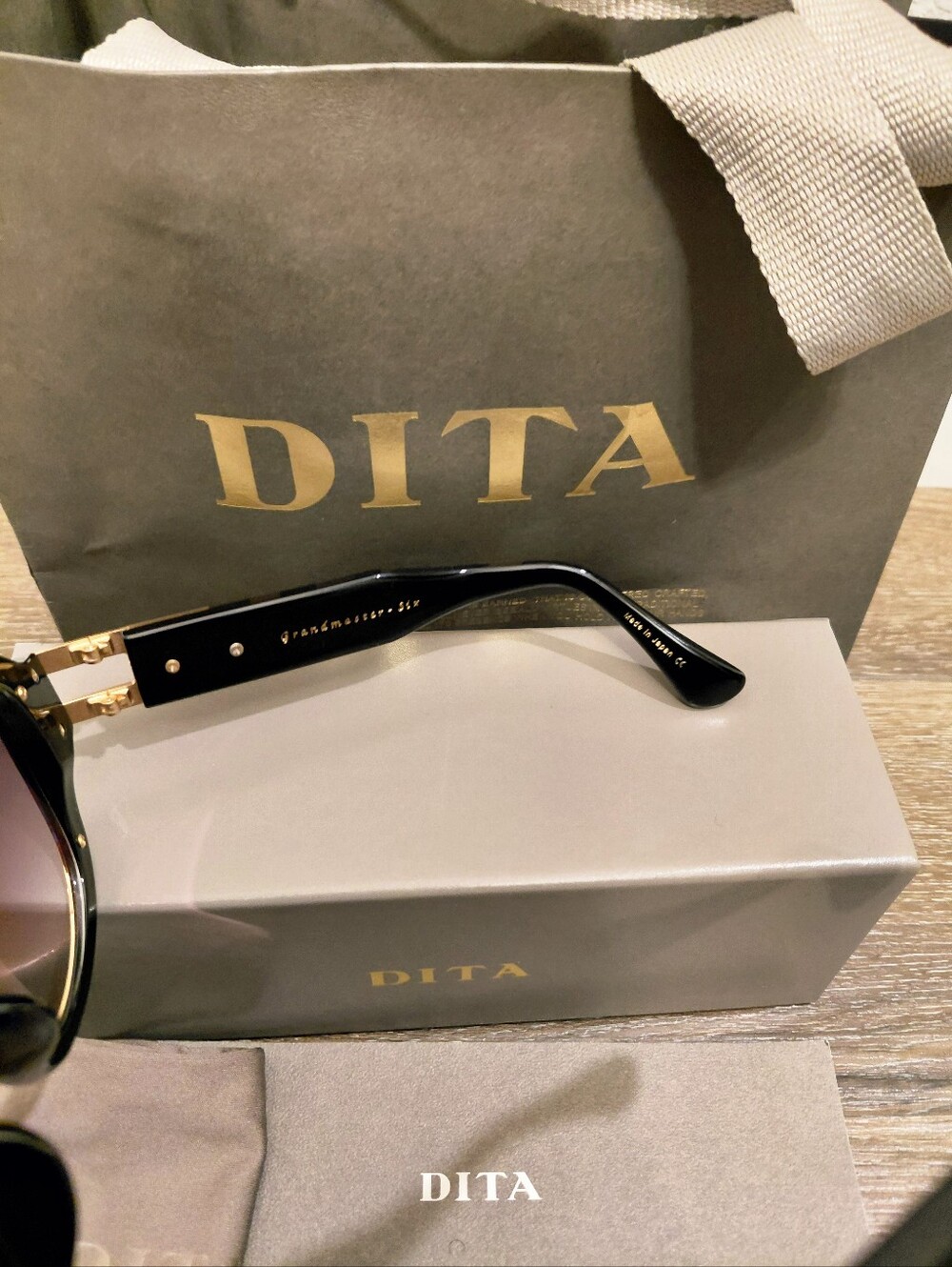 RARE DITA GRANDMASTER SIX Titanium Aviator Black/Gold Sunglasses DTS 900 01A - Picture 8 of 15